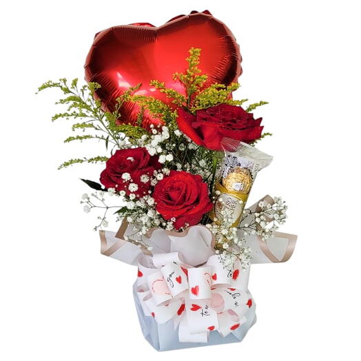 Arranjo com Balão de Coração e Ferrero Rocher