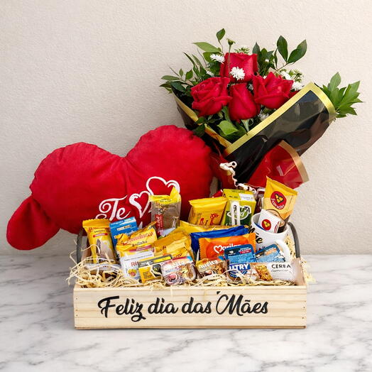 Cesta de Cafe da Manhã + Buquê de Rosas Vermelhas