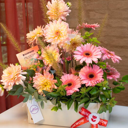 Flores em Caixa Rosa