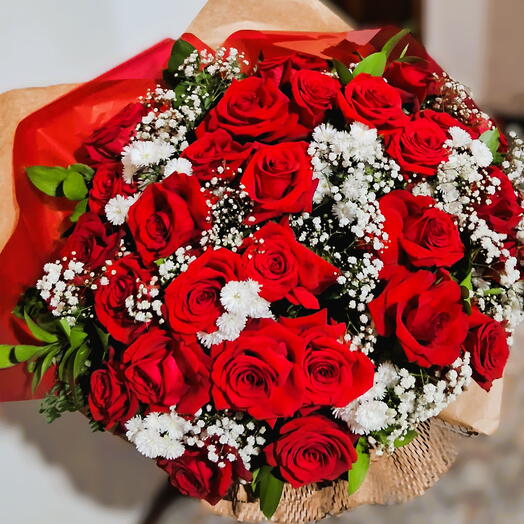 Buquê de 30 Rosas e Acompanhamentos