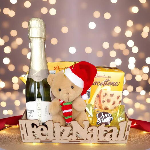 Cesta "Feliz Natal" com Chandon, Chocottone, Ursinho de Natal e delicias