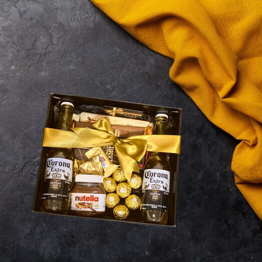 Cesta de Presente Gourmet Entre Goles e Sabores