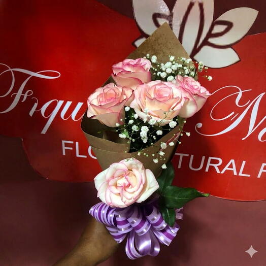 Buquê Presente de Rosas