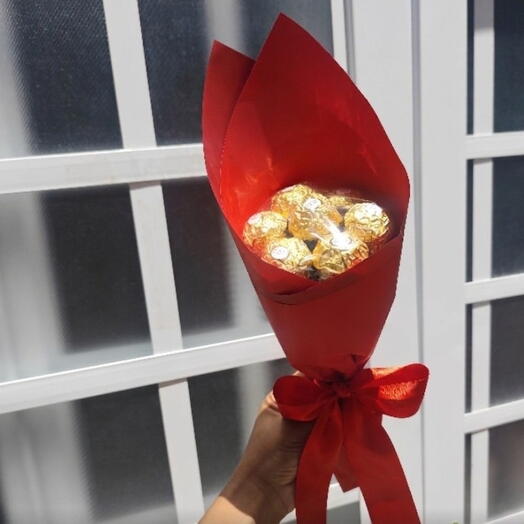 Buquê de Bombons Ferrero Rocher Encantado