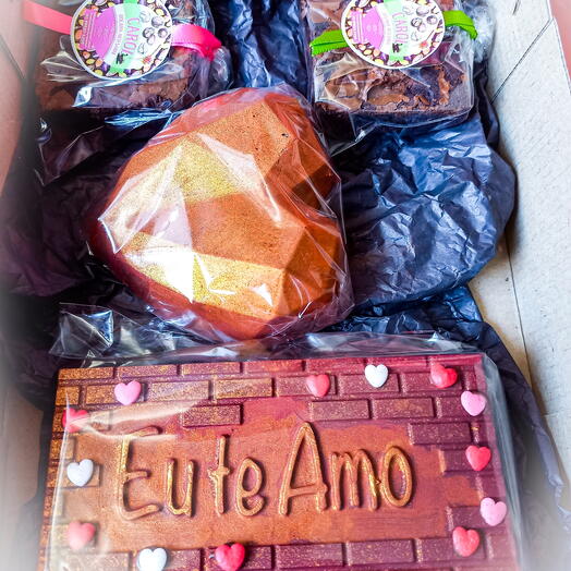 Caixa de doces, chocolates e brownies (chocolates personalizados)