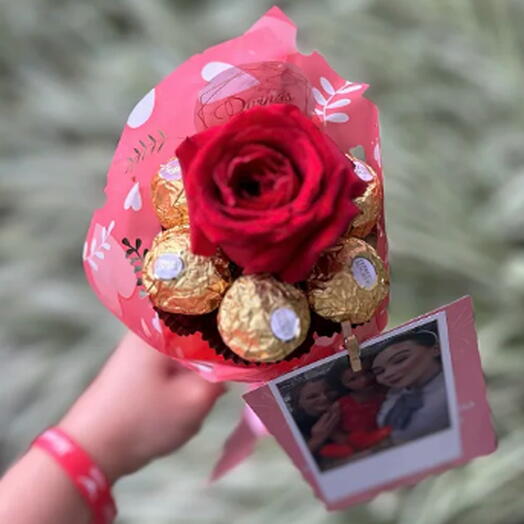 Mini Buquê de Chocolate Com Polaroid