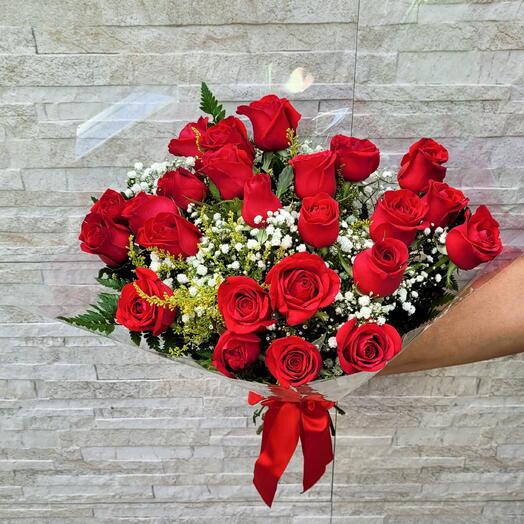 Buquê de 24 Rosas Vermelhas