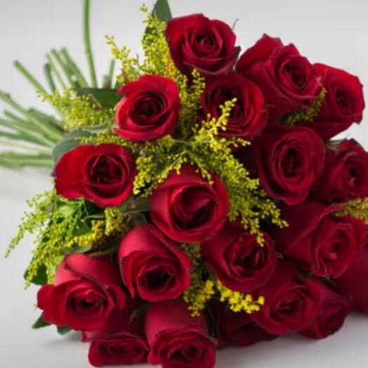 Buquê de 25 Rosas Colombianas Vermelhas
