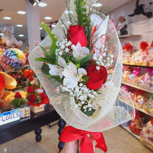 Mini Buquê na Tela C/ Rafaelo de 37,5g