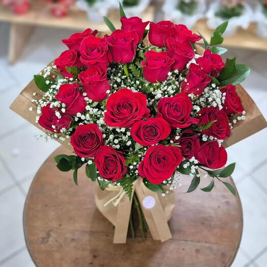 Buquê de 24 Rosas Nacionais