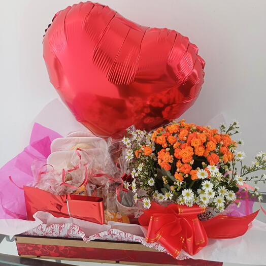 Bandeja Cafe, Flores e Coração