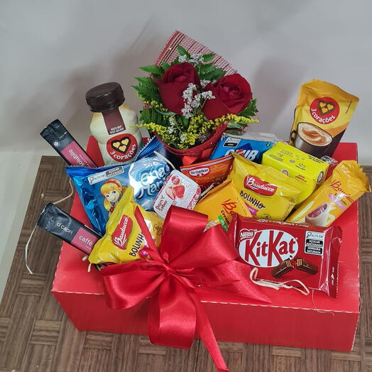 Cesta cafe da tarde kitkat