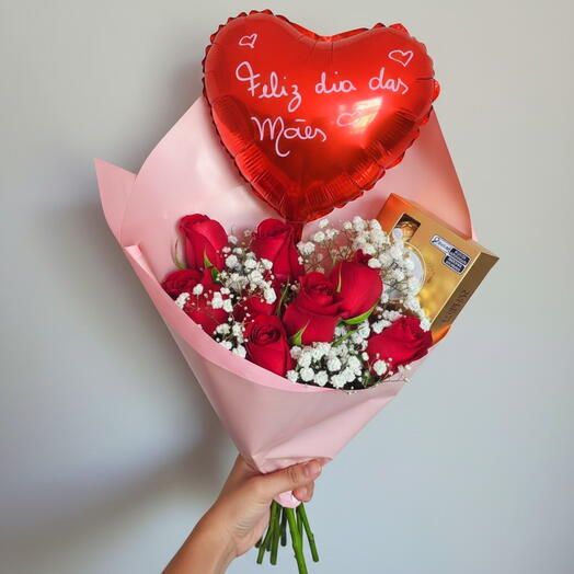 Buquê de Rosas com Balão