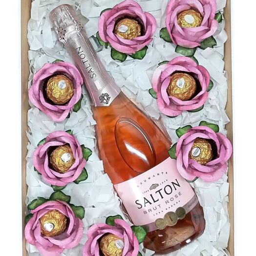 Salton Brut Rose e bombons