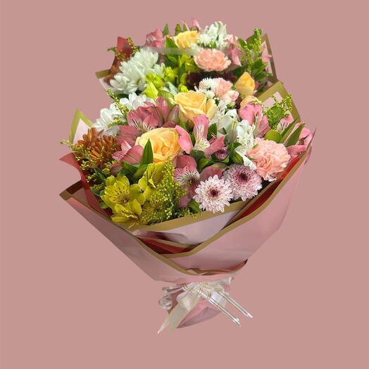 Buque de Flores Coloridas