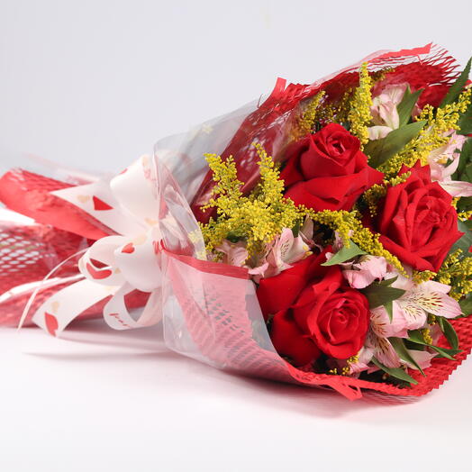 Buquê Rosas Vermelhas e Astromelias