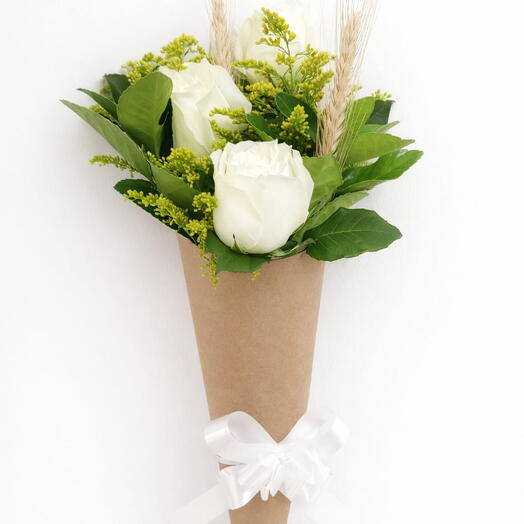 Cone rosas brancas - Trad.3