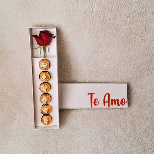 Caixa Rosa Solitaria com Chocolates (Branca)