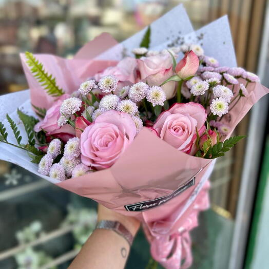 BUQUÊ 6 ROSAS ROSAS