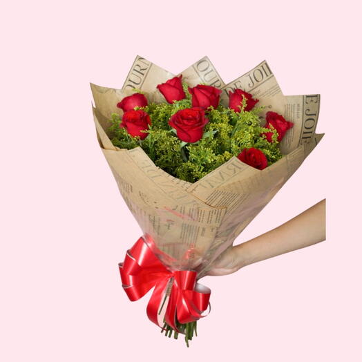 Buquê de 8 botões de rosa