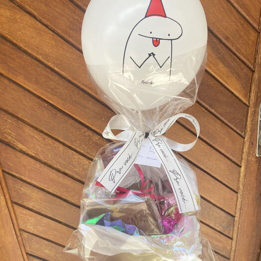 Cesta de Aniversario Bento Flork Meme com Chocolates