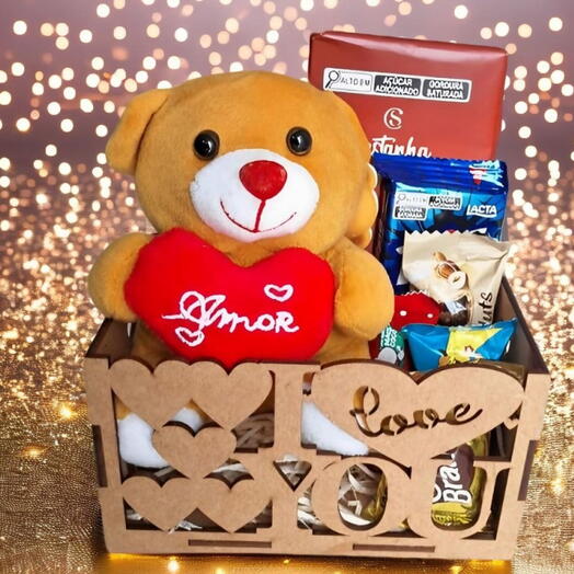 Cesta "I Love You" com Chocolates e Pelucia com coração "Amor"