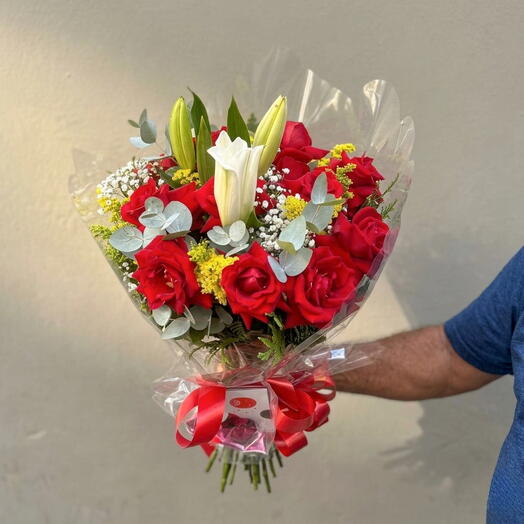 Bouquet Giga Rosas com Lirio