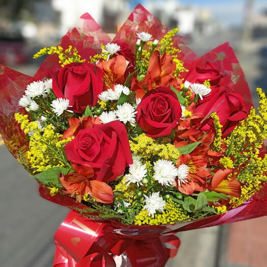 Buquê com 8 Rosas