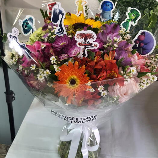 Buquê de Flores Mistas Explosão de Emoções
