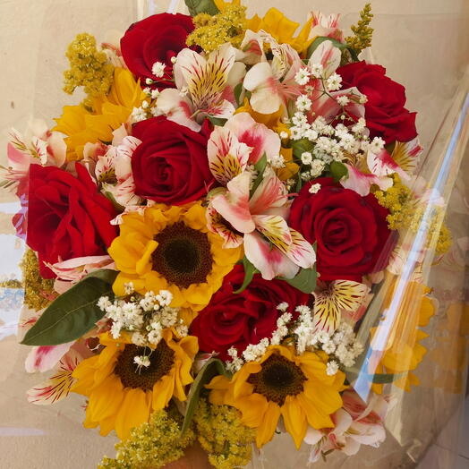 Buque de Rosas e Girassol