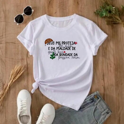 Camiseta Deus Me Proteja De Mim