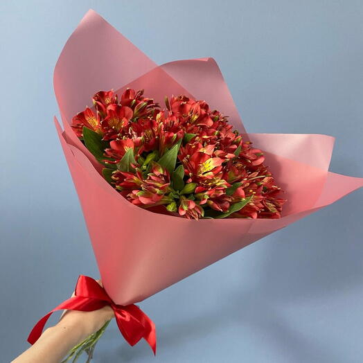 Buquê de 10 alstroemerias escarlates