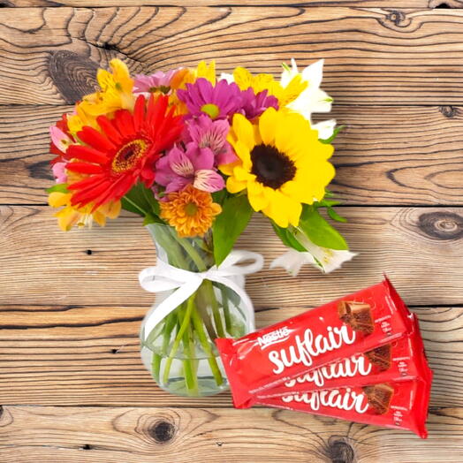 Lindo Vaso de Flores Silvestres