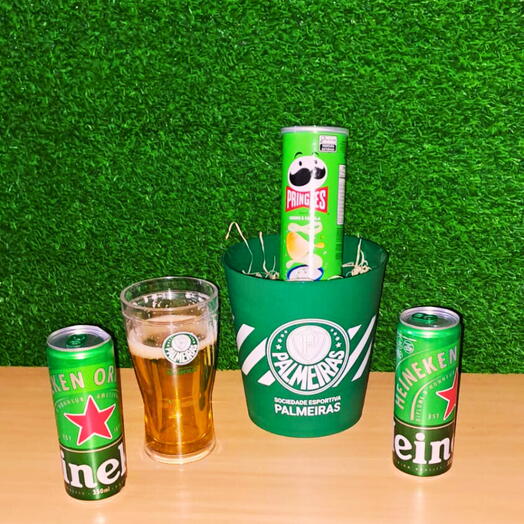 Cesta com Copo Palmeiras e balde de pipoca
