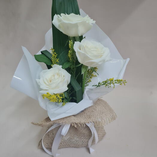 Arranjo trio branco