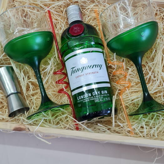 Cesta com Gin Tanqueray 750 ml