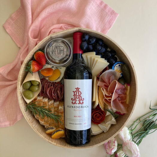 Platter Box com Queijos e Vinho