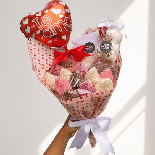 Dia das Mães - Buquê de chocolate com morangos Amor + kit